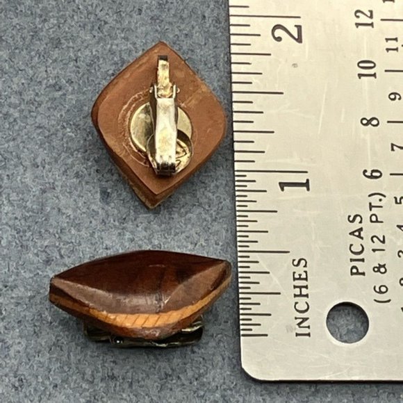 Clip On Earrings As Is Brown Wood Ellipse Football Diamond Dark Light Marquetry - Picture 2 of 6